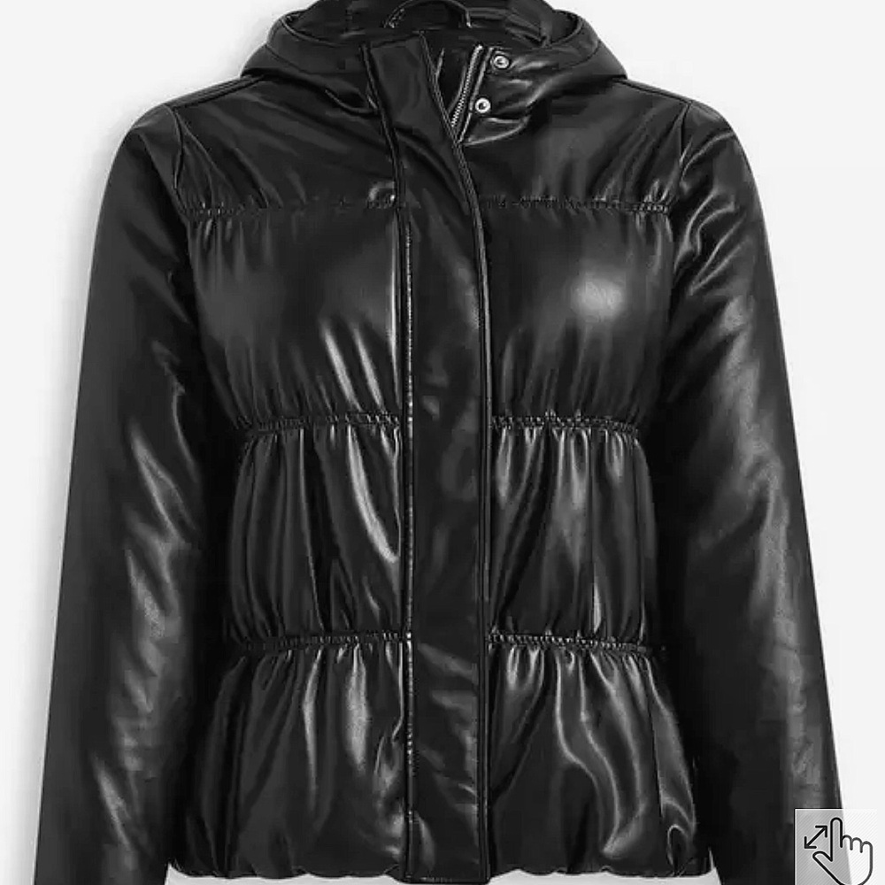 Torrid Women’s Shiny Black Puffer Jacket Size 2